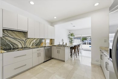 4331 W Tradewinds Ave unit B, Lauderdale By the Sea, FL 33308 - photo 7