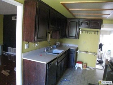 Kitchen with upgraded counter tops