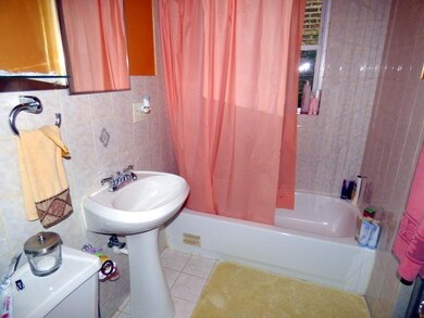 5635 W Wellington Ave unit 1, Chicago, IL 60634 - photo 5