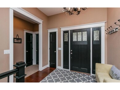 2911 Diamondhead Rd, Hiawatha, IA 52233 - photo 2