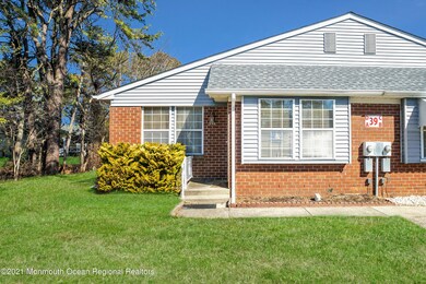 39A Stonybrook Rd, Whiting, NJ 08759 - photo 4