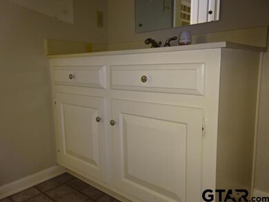 5716 5716 Quail Creek Dr, Tyler, TX 75703 - photo 6