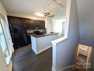 841 Seigle Point Dr unit 2, Charlotte, NC 28204 - photo 6