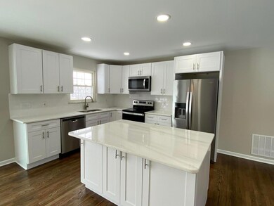 1113 Belden Rd, Columbus, OH 43229 - photo 6