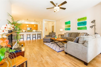 5025 Shoreway Loop unit 105, Orlando, FL 32819 - photo 6