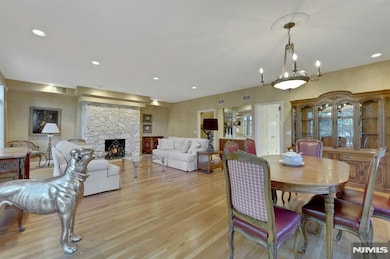 153 Ashley Place, Park Ridge, NJ 07656 - photo 6