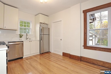 42 Glen Ave, Midland Park, NJ 07432 - photo 5