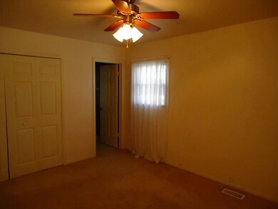 19040 Willow Ave, Country Club Hills, IL 60478 - photo 7