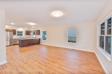 1303 W Maple St, Lansing, MI 48915 - photo 3