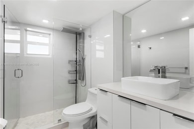 Quadomain Valencia Tower unit 1203, Hollywood, FL 33019 - photo 5