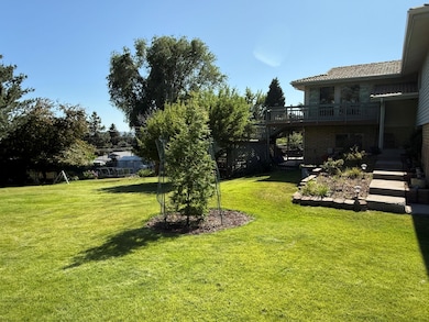 7575 Cannon Ave, Klamath Falls, OR 97603 - photo 3