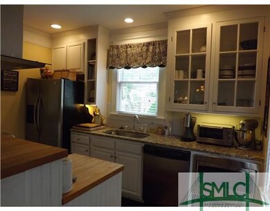 Kitchen. Gourmet kitchen with granite countertops,