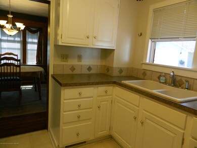 1715 Drexel Rd, Lansing, MI 48915 - photo 7