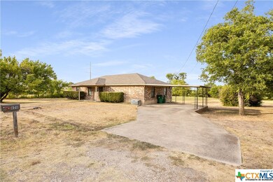 606 Eagle Dr, Eddy, TX 76524 - photo 2