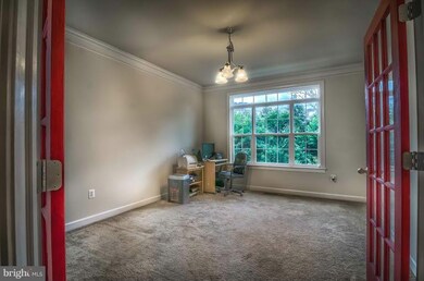 25223 Barley Grass Square, Aldie, VA 20105 - photo 2