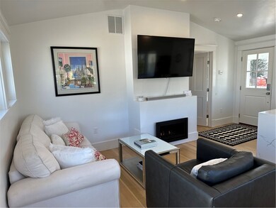 76 Memorial Blvd unit Rear, Newport, RI 02840 - photo 7