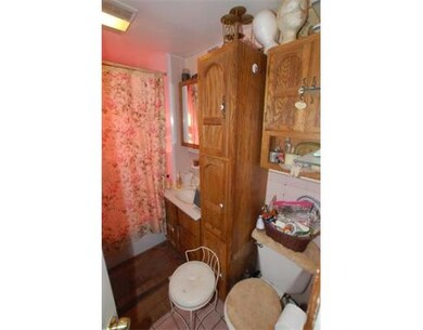 8 Jones St, Everett, MA 02149 - photo 7