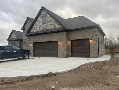 68651 Lake Angela Pointe, Richmond, MI 48062 - photo 2