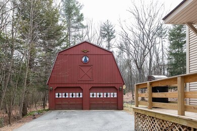 79 Meadowcrest Dr, Bedford, NH 03110 - photo 3