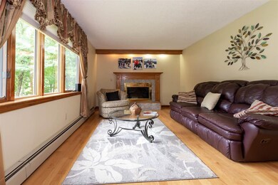 1 Mcquesten Cir, Litchfield, NH 03052 - photo 6