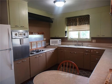 S1131 Knabe Rd, Nelson, WI 54756 - photo 5