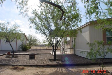 Curb appeal facing east