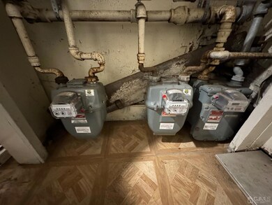 21 Hardenberg St, New Brunswick, NJ 08901 - photo 4