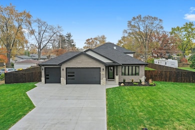 8015 S 85th Ave, Justice, IL 60458 - photo 2