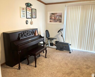 275 S Maple St, Wellington, UT 84542 - photo 4