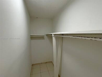 4721 NW 7th St unit 10412, Miami, FL 33126 - photo 7
