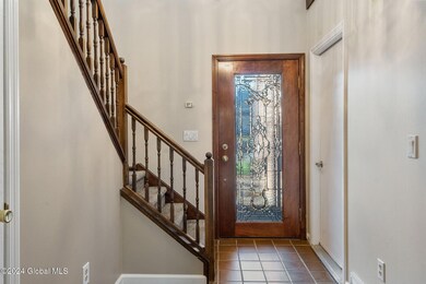 3-web-or-mls-54-commonwealth-dr