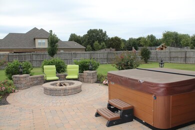 FIRE PIT AND HOT TUB
