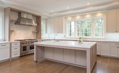 49 Hubbard Rd, Weston, MA 02493 - photo 7