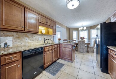 5041 Stone Park Dr, Columbus, GA 31909 - photo 4