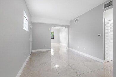3585 NE 5th St unit 101, Homestead, FL 33033 - photo 5