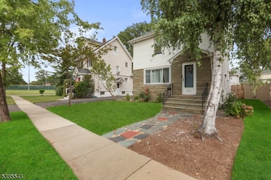 825 Elm St, Roselle Park, NJ 07204 - photo 3