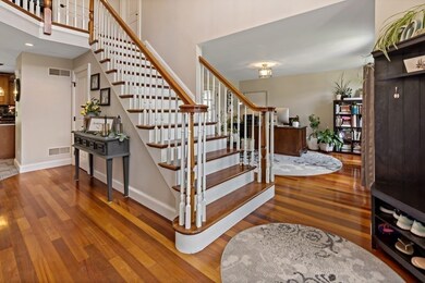 55 Sailmaker Ct, Swansea, MA 02777 - photo 5