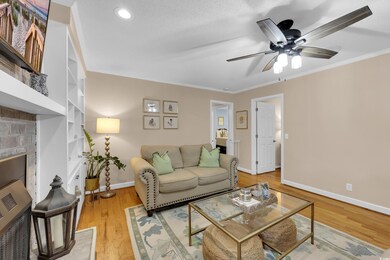 312 S Poplar Ave, Andrews, SC 29510 - photo 7