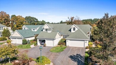 117 Carriage Hill Cir unit 112, Southborough, MA 01772 - photo 6