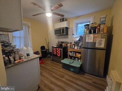 1135 Thomas St, Chester, PA 19013 - photo 6