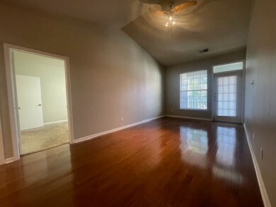 4245 NE Meadow Creek Cir unit 306, Fayetteville, AR 72703 - photo 3
