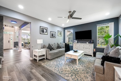 2092 William Dr, Montgomery, IL 60538 - photo 5