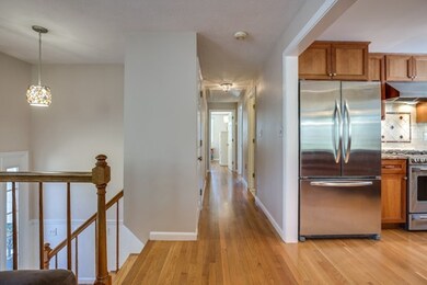 132 Guggins Ln, Boxborough, MA 01719 - photo 4