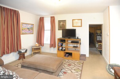 133 E Antietam St, Hagerstown, MD 21740 - photo 5