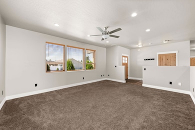 14 W 11th St, Deer Park, WA 99006 - photo 6