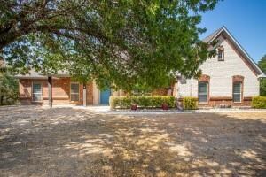 174 Rey Del Mar Cir, Weatherford, TX 76085 - photo 2