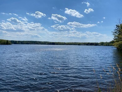 12 Wilson Ave, Spencer, MA 01562 - photo 4