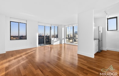 290 3rd Ave unit 28C, New York, NY 10010 - photo 4