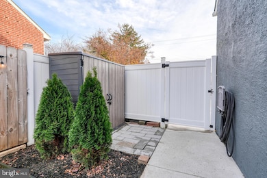 9502 Hilspach St, Philadelphia, PA 19115 - photo 6