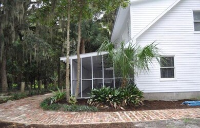 122 Virginia Dr, Saint Simons Island, GA 31522 - photo 7